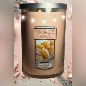 Yankee Candle 22 oz Tumbler Candle “Sweet Pea Madeleines”